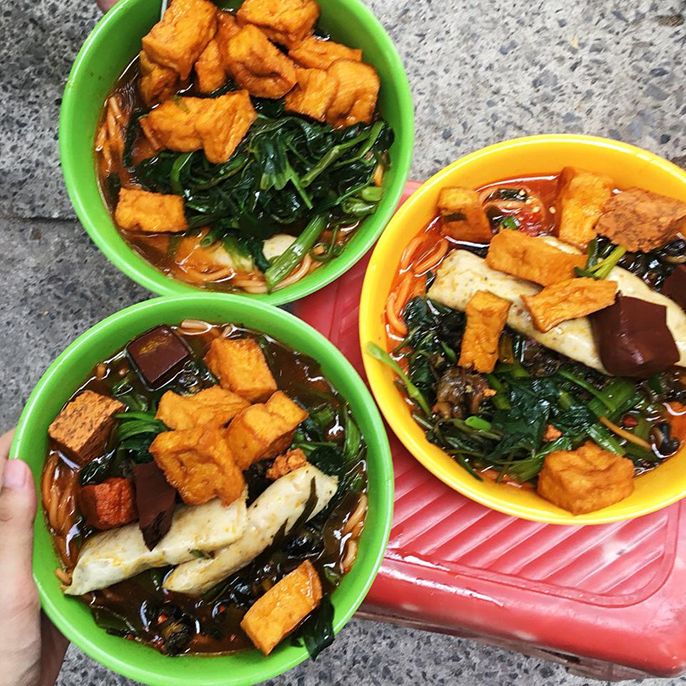 Top 5 quán canh bún Sài Gòn ngon nhất mà bạn không nên bỏ qua