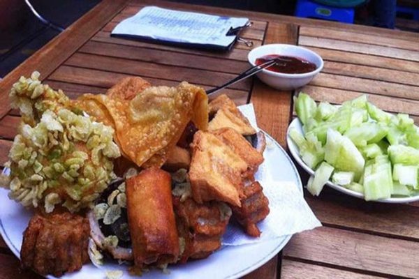 Điểm danh các quán ăn rẻ Quận 1 nhất định phải ghé thăm